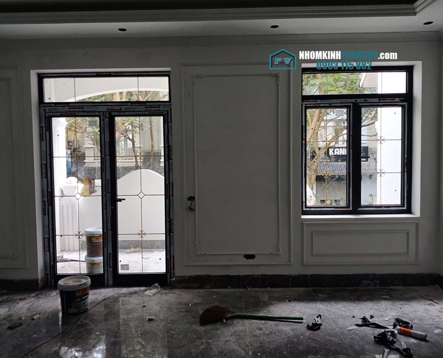 mẫu cửa đi nhôm xingfa 2 cánh