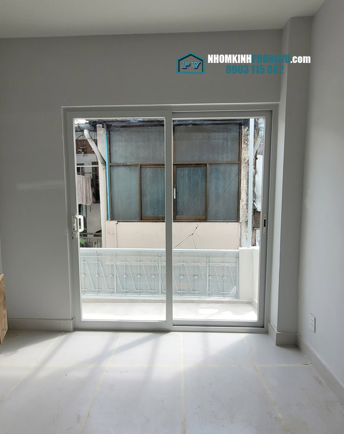 mẫu cửa đi nhôm xingfa 2 cánh