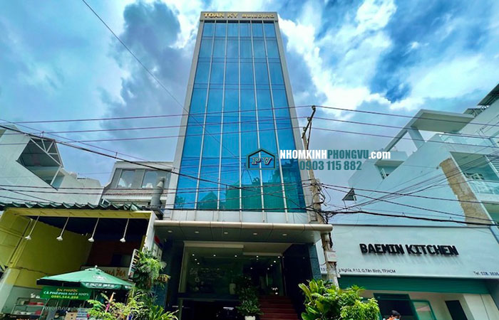 vách kính nhôm ngoài trời hệ mặt dựng toàn ký building