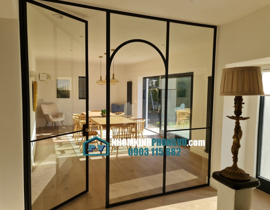 Vách kính cường lực 10mm