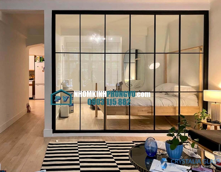Vách kính cường lực 10mm