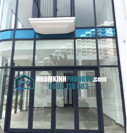 Thi công cửa và vách nhôm kính Xingfa đường Nguyễn Đình Chiểu, Quận 3, TPHCM