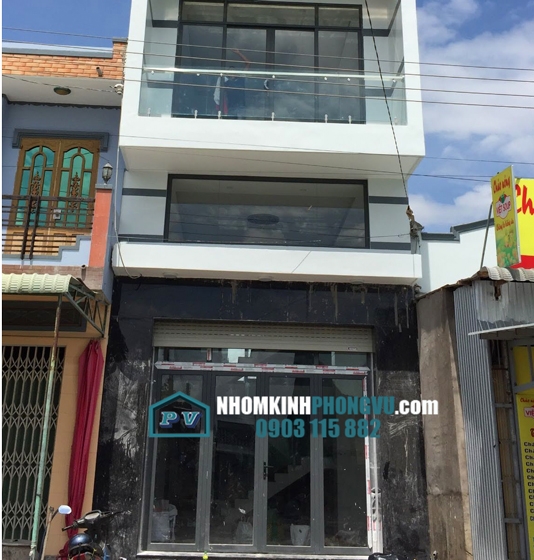 Thi công cửa nhôm kính Xingfa tại đường Huỳnh Tấn Phát, P Phú Mỹ, Quận 7, TPHCM